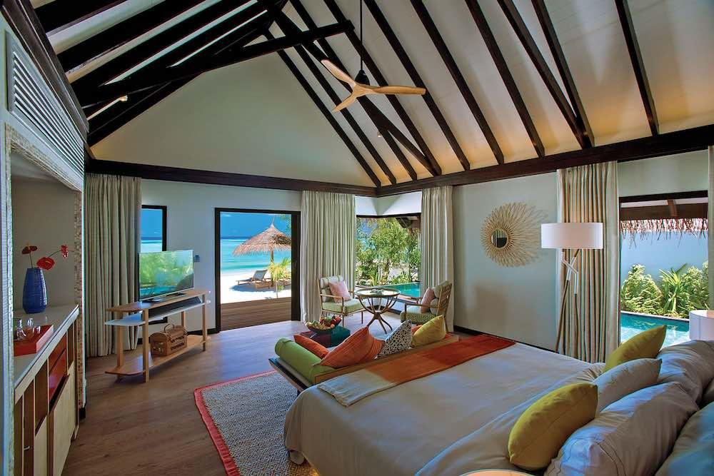 Earth Beach Villa at OZEN LIFE MAADHOO South Male Atoll, view 8