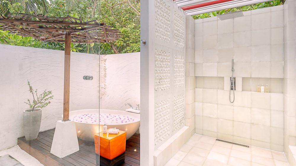 Earth Beach Villa with Pool at OZEN LIFE MAADHOO South Male Atoll, view 6