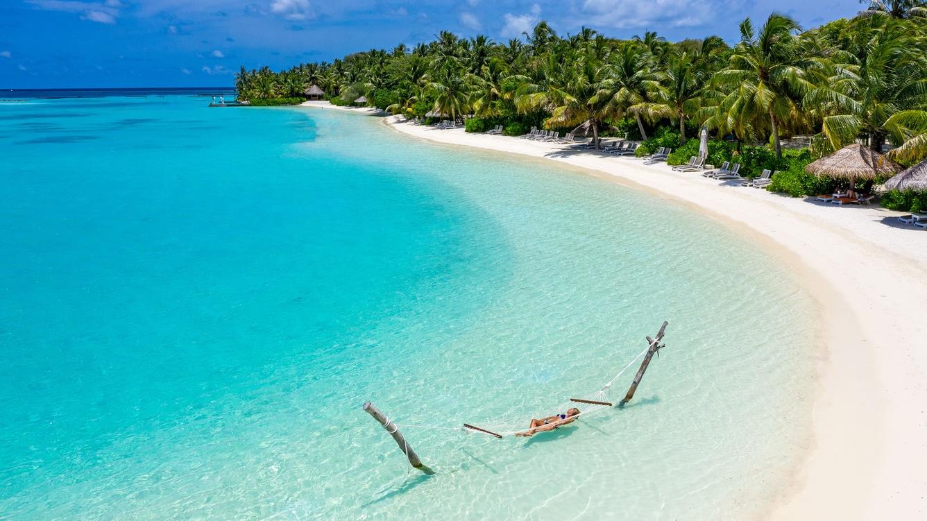 Sheraton Maldives Full Moon Resort & Spa