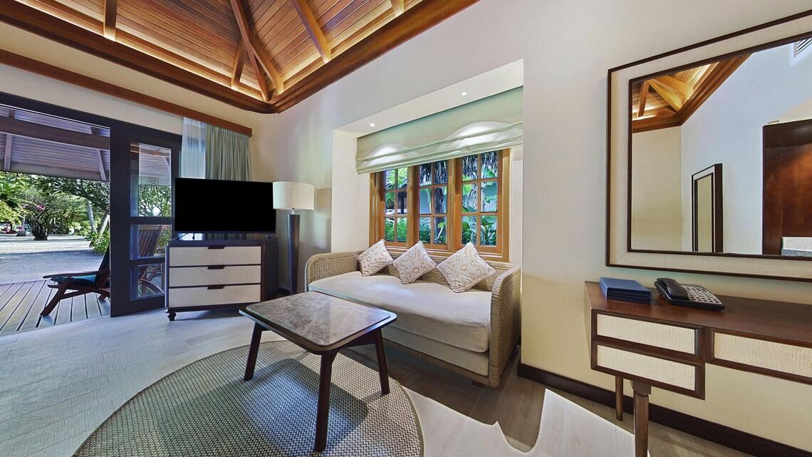 Island Cottage at Sheraton Maldives Full Moon Resort & Spa, view 4