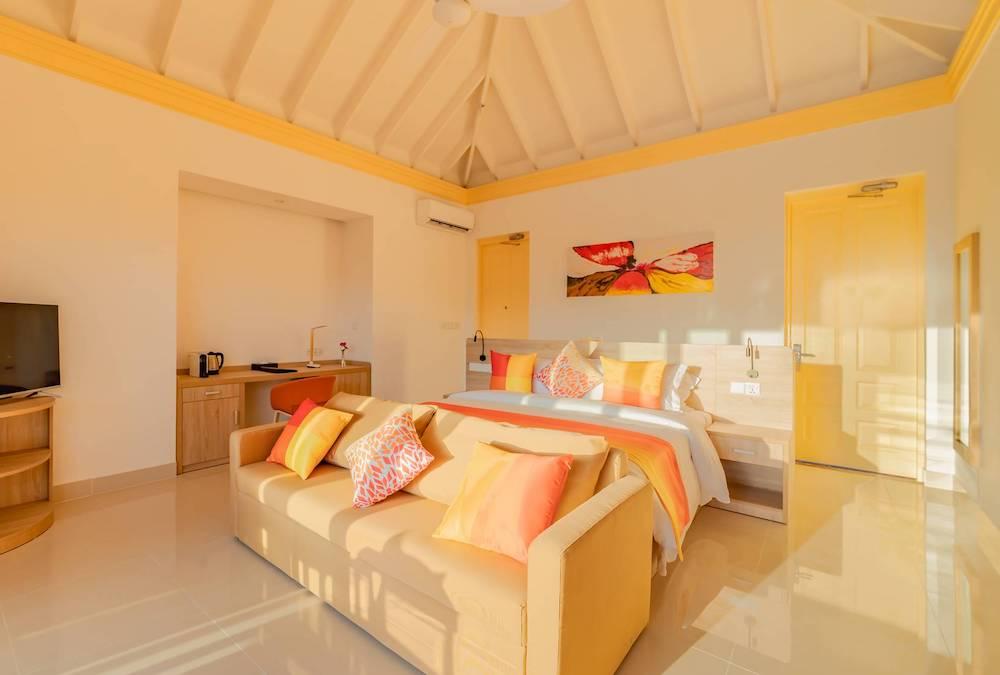 Sunset Pool Beach Villa at Siyam World, view 5
