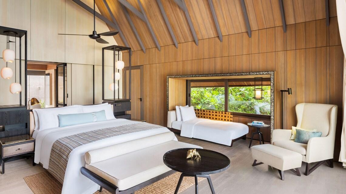 Beach Villa at The St. Regis Maldives Vommuli Resort, view 2