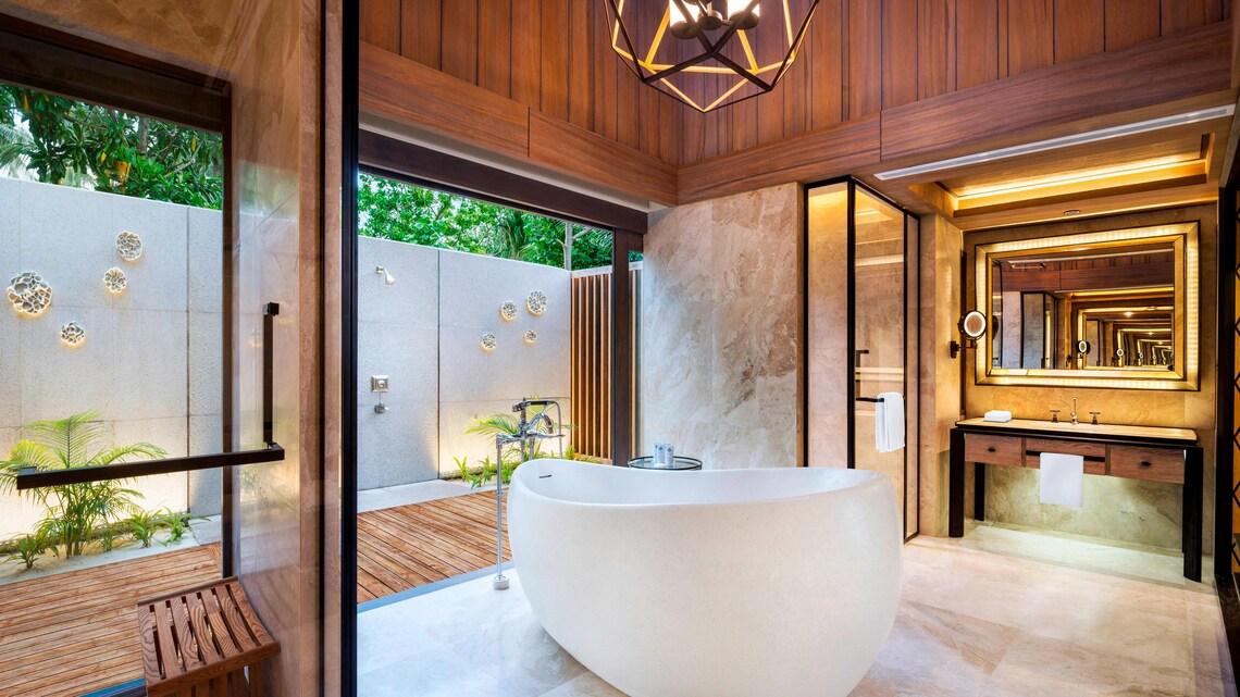 Beach Villa at The St. Regis Maldives Vommuli Resort, view 5