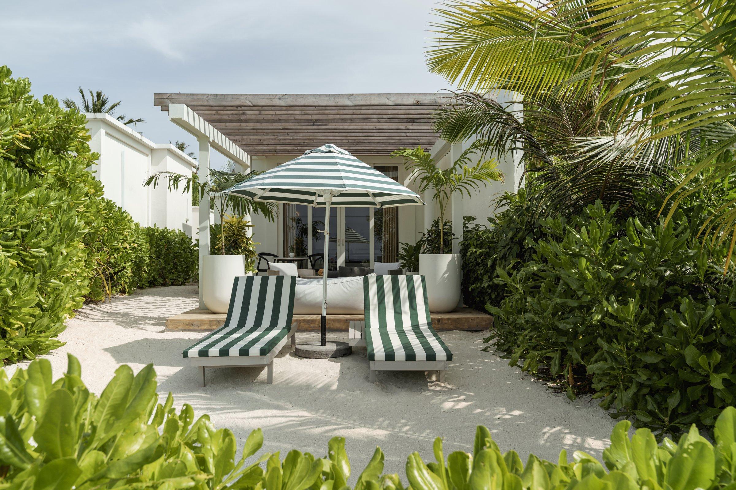 Grand Beach Villa with Pool