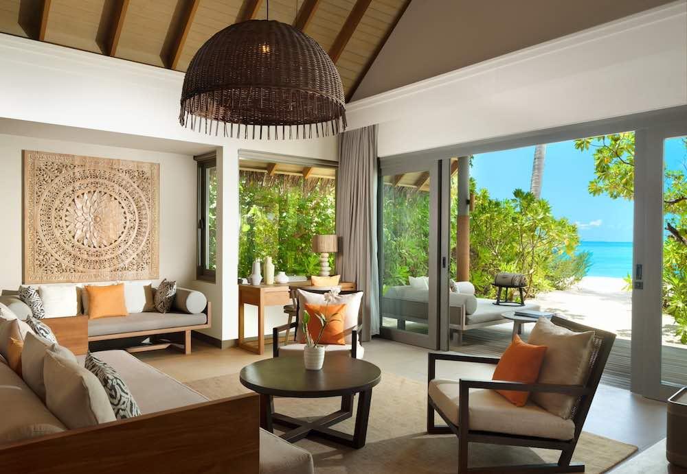 One Bedroom Beach Pool Residence at Vakkaru, view 3