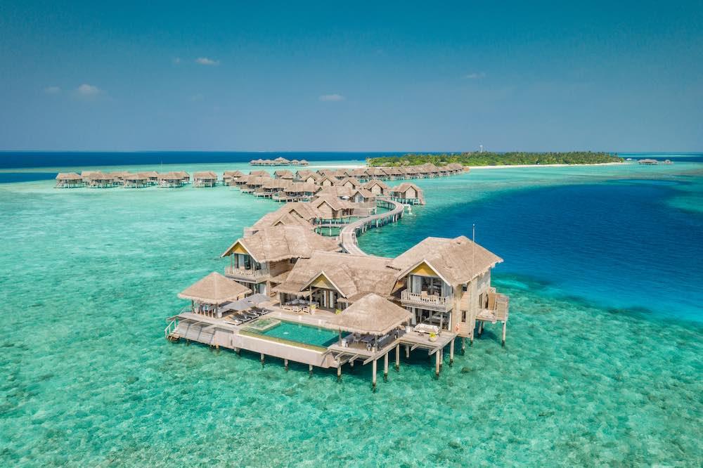 Vakkaru Overwater Residence at Vakkaru, view 2