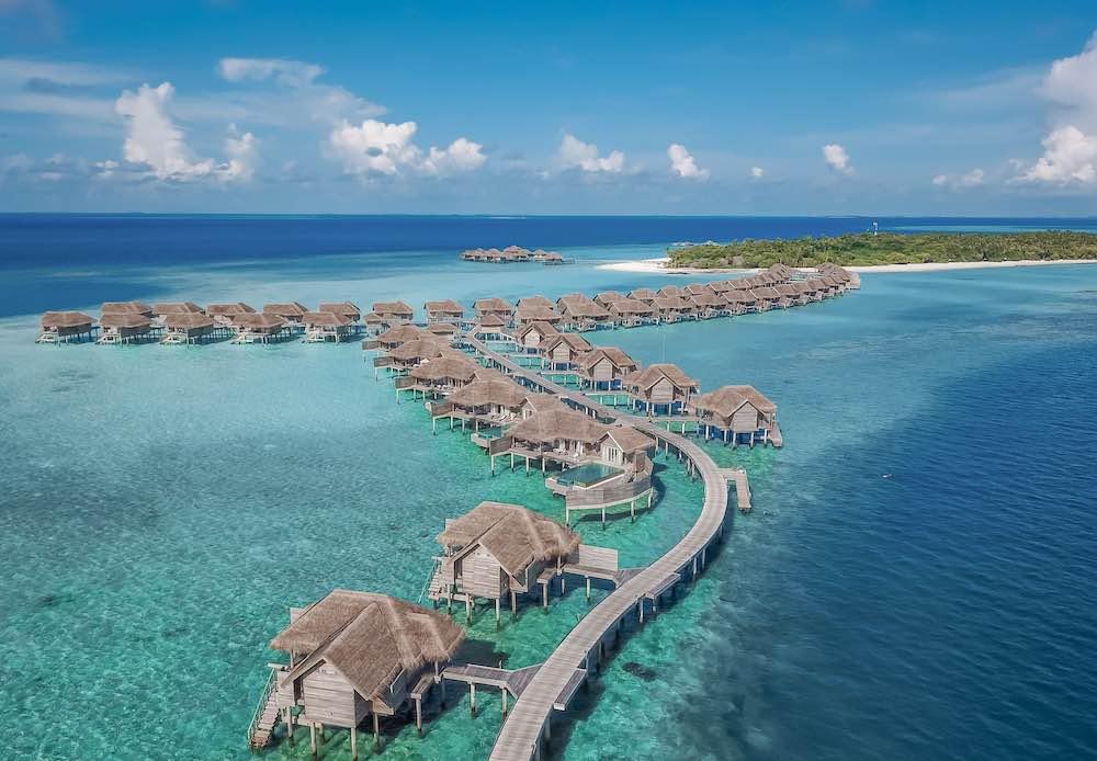 Vakkaru Overwater Residence at Vakkaru, view 3