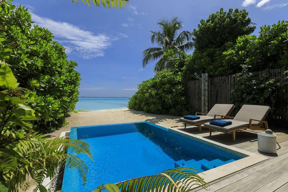 Beach Villa with Pool at Niva Velassaru, view 3