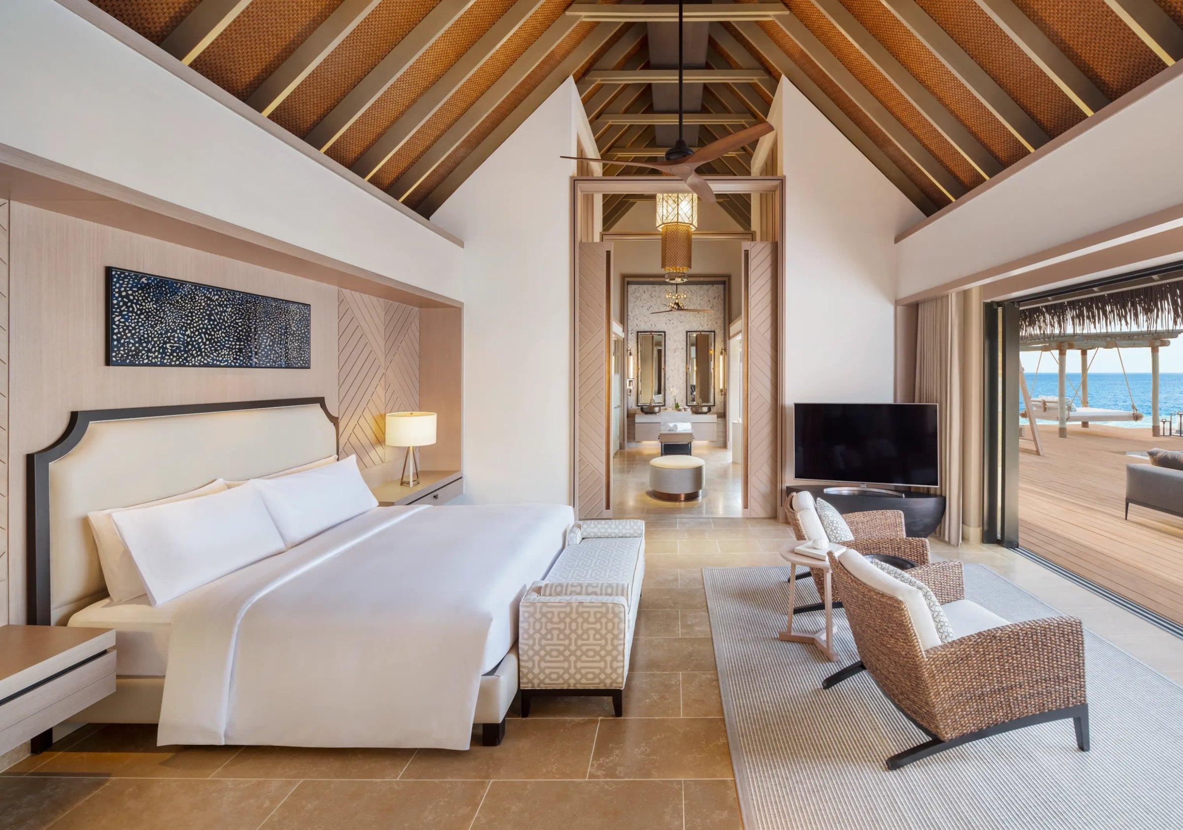 King Grand Reef Villa with Pool at Waldorf Astoria Maldives Ithaafushi, view 3