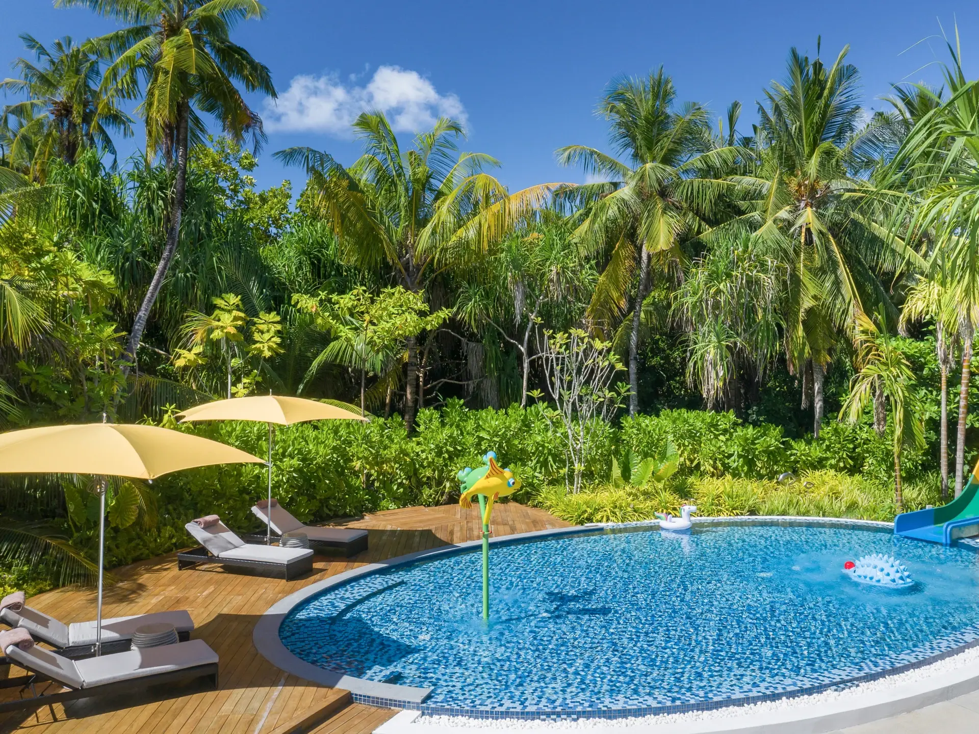 Family Beach Villa with Pool