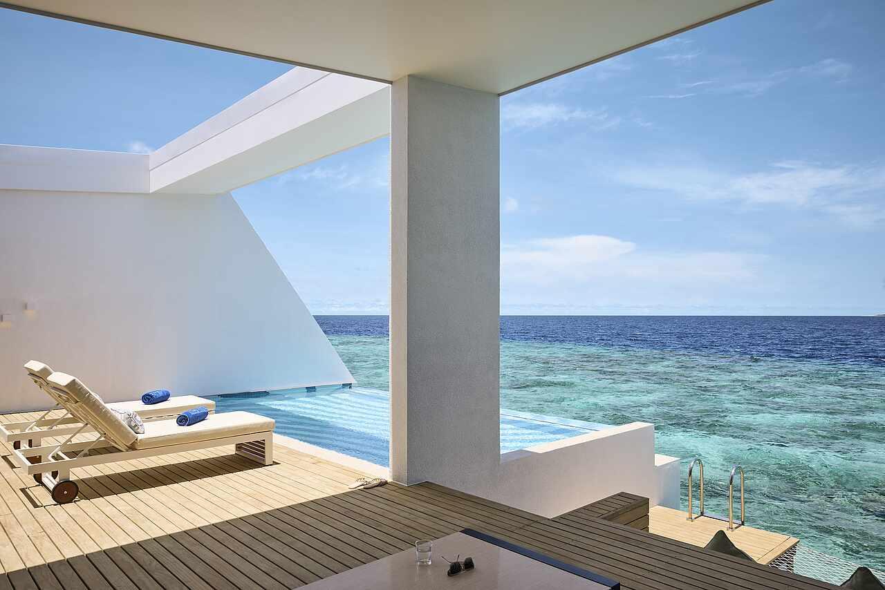 Funamadua One Bedroom Water Villa Pool