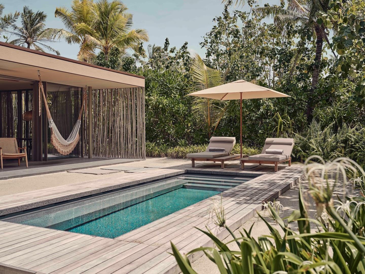 Patina Maldives, Fari Islands resort