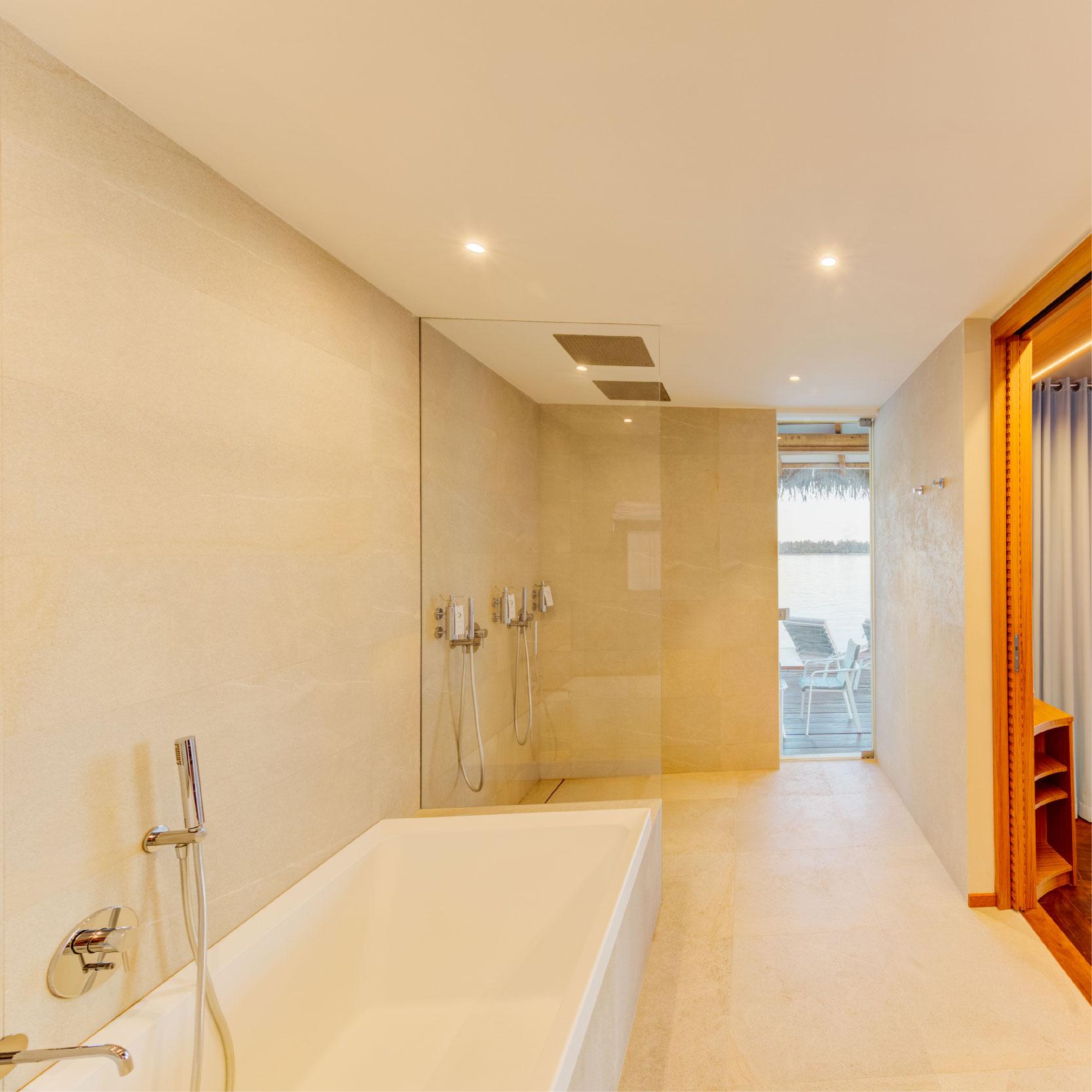 Water Suite with Pool at Cinnamon Velifushi, view 4