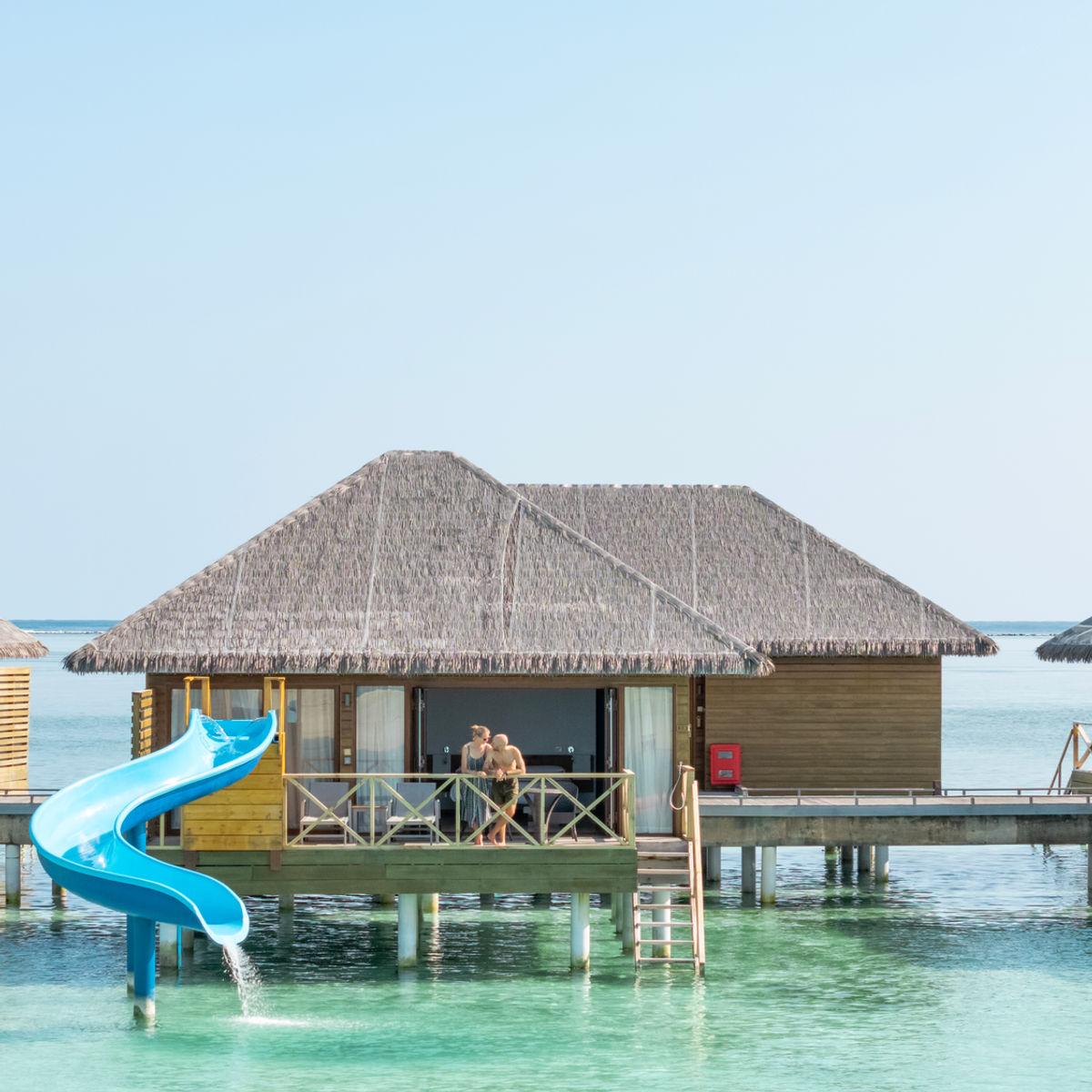 Lagoon Suite with Slide