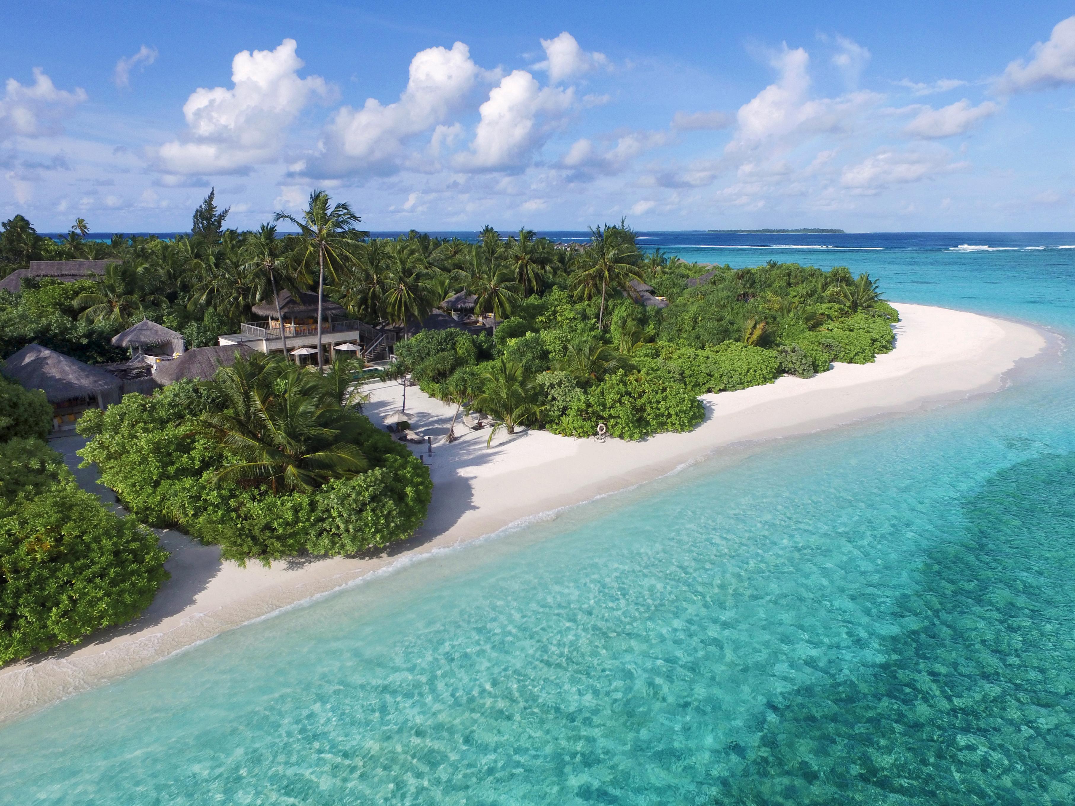 Two-Bedroom Ocean Beach Villa with Pool at Six Senses Laamu