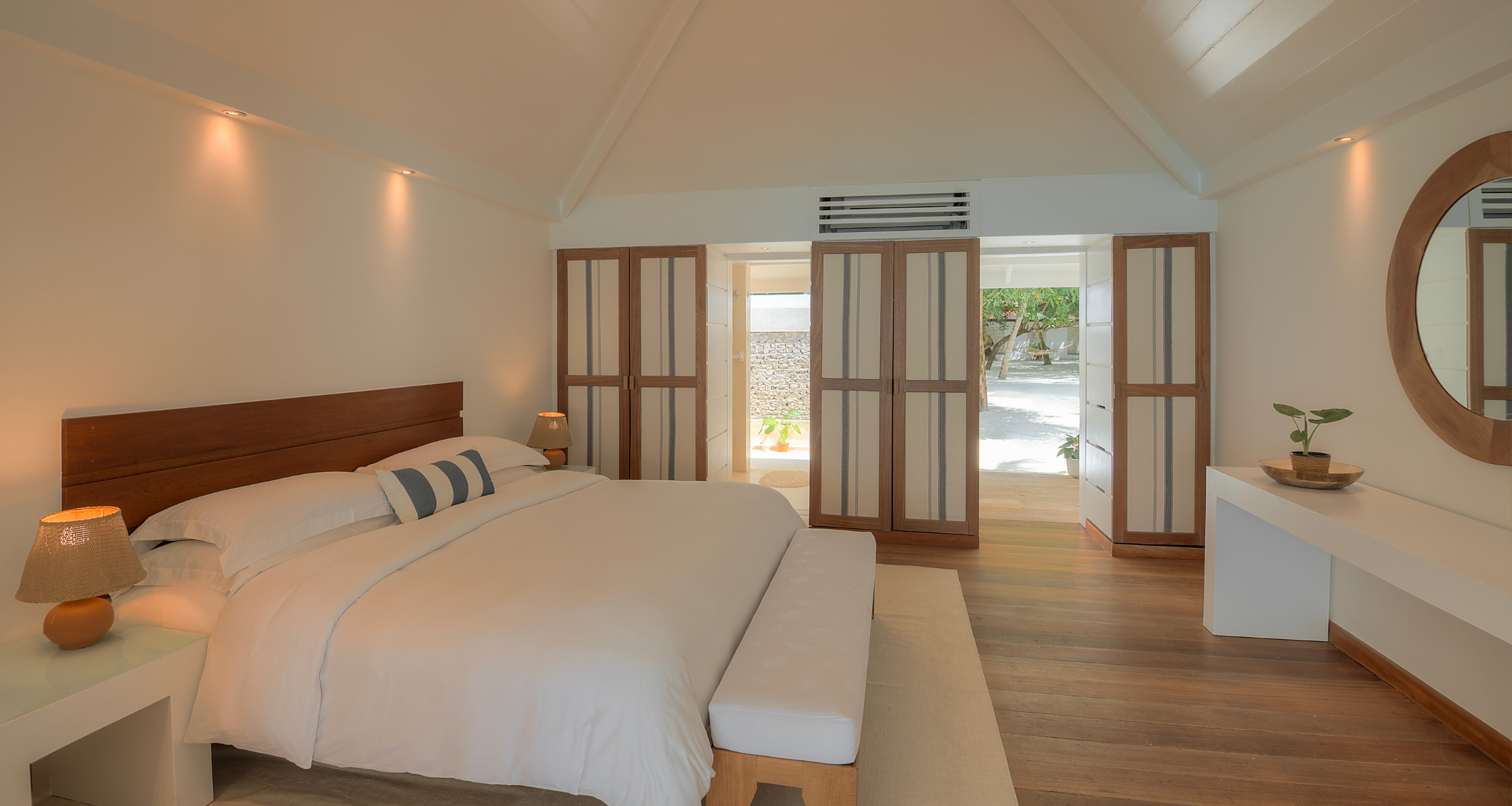 Lagoon Villa at Diamonds Athuruga, view 2
