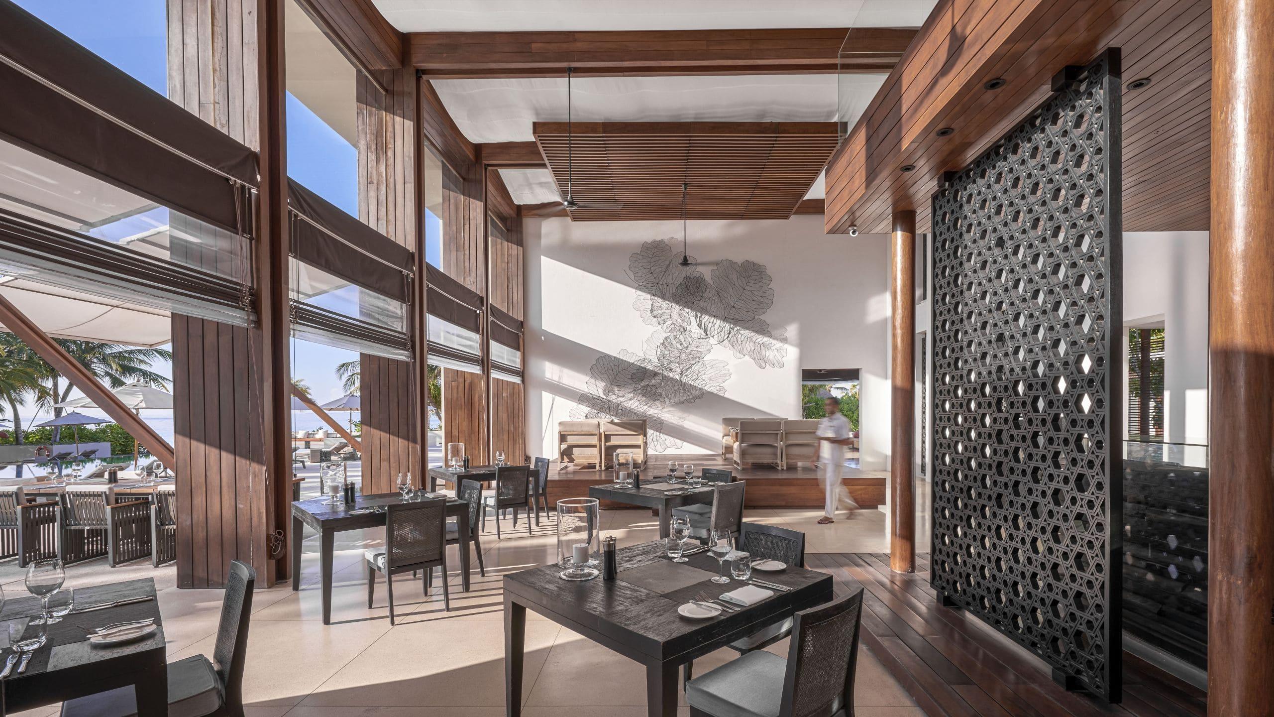 The Dining Room at Park Hyatt Maldives Hadahaa