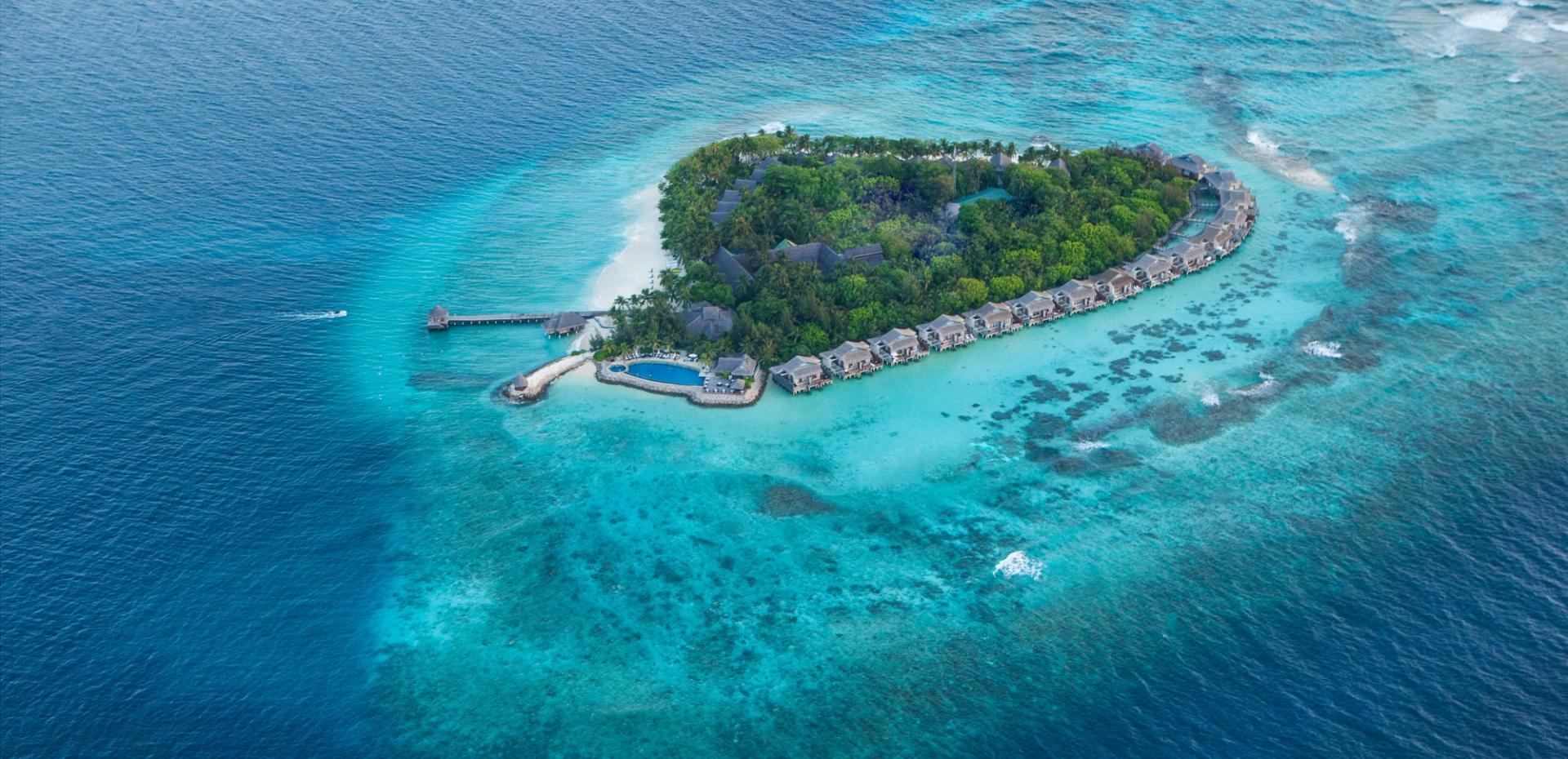 Deluxe Sunset Beach Villa