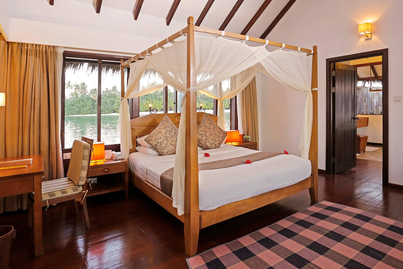 Lagoon Suite at Medhufushi Island Resort, view 11
