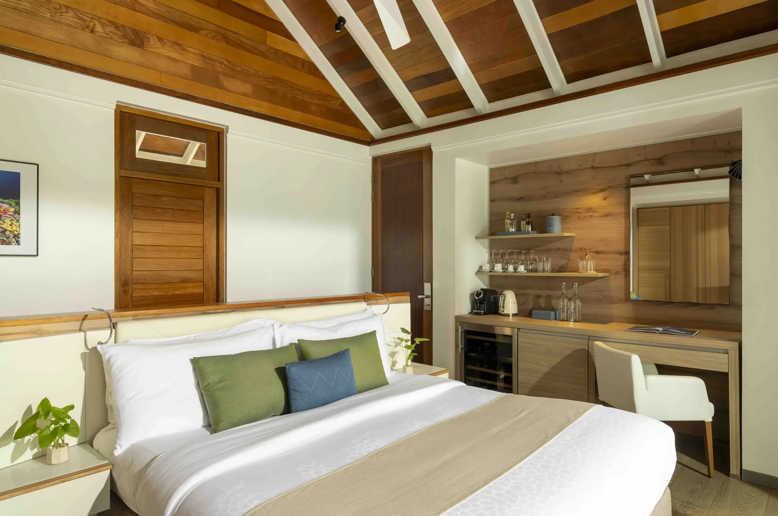Beach Villa at Kandolhu, view 3