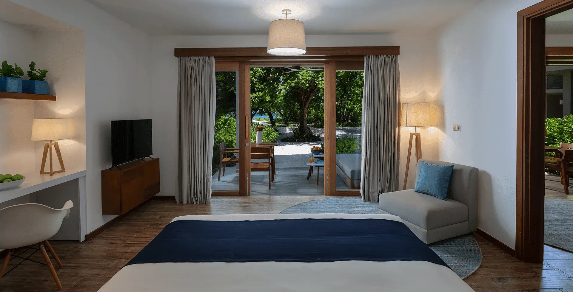 Sunset Beach Suite