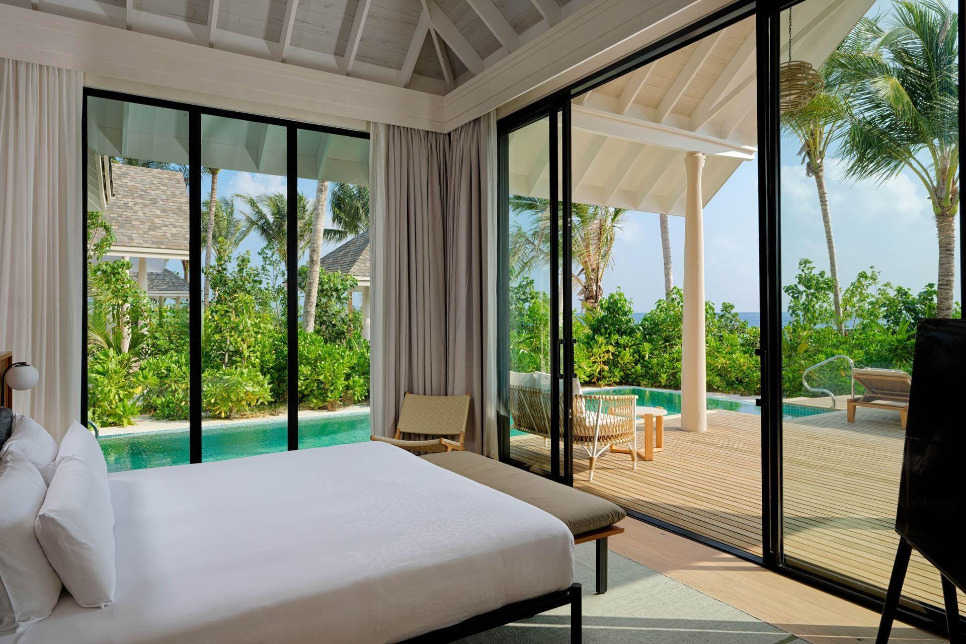Deluxe Beach Villa at ananea Madivaru, view 6