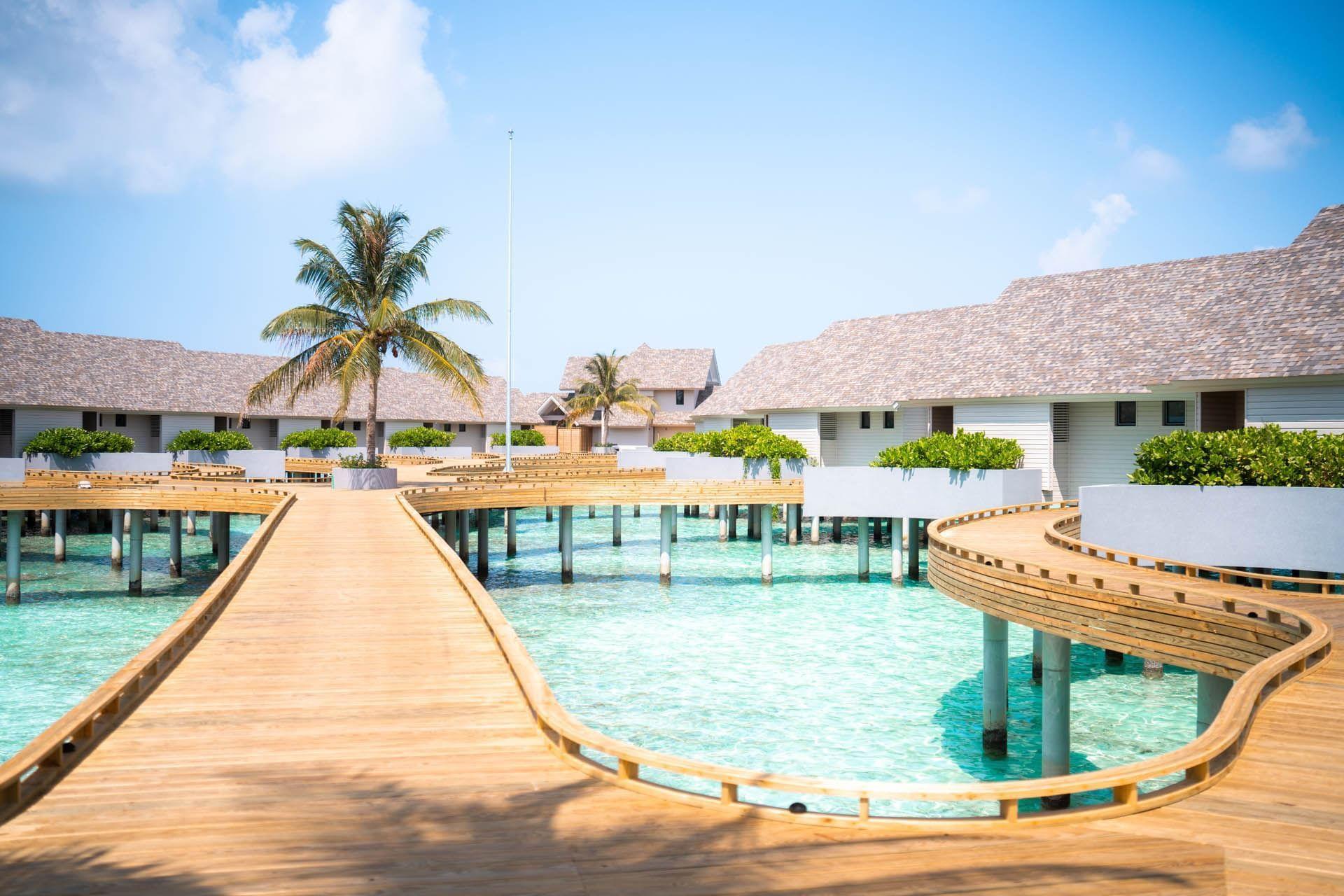 Water Villa at ananea Madivaru, view 5