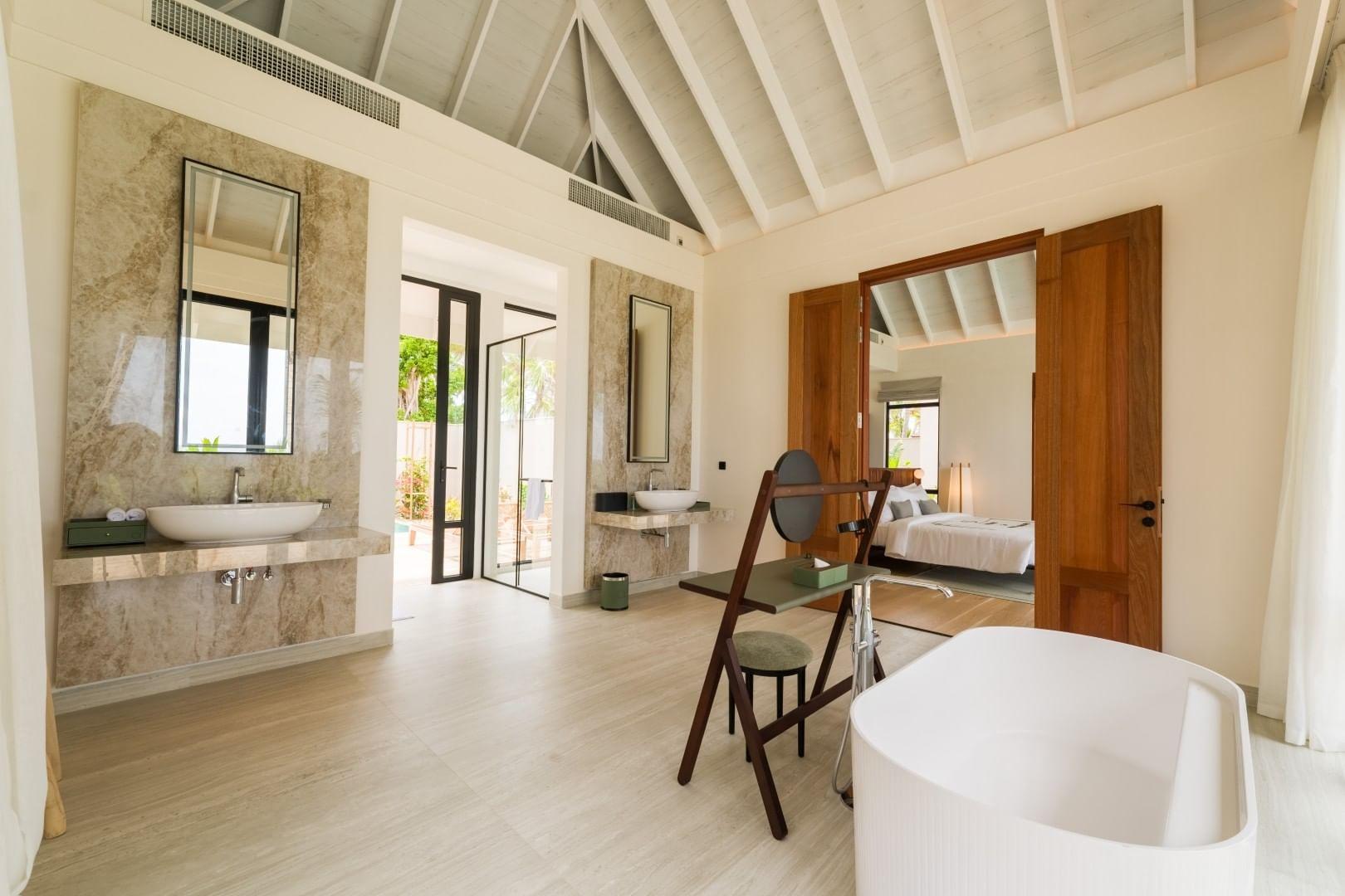 Beach Residence at ananea Madivaru, view 4