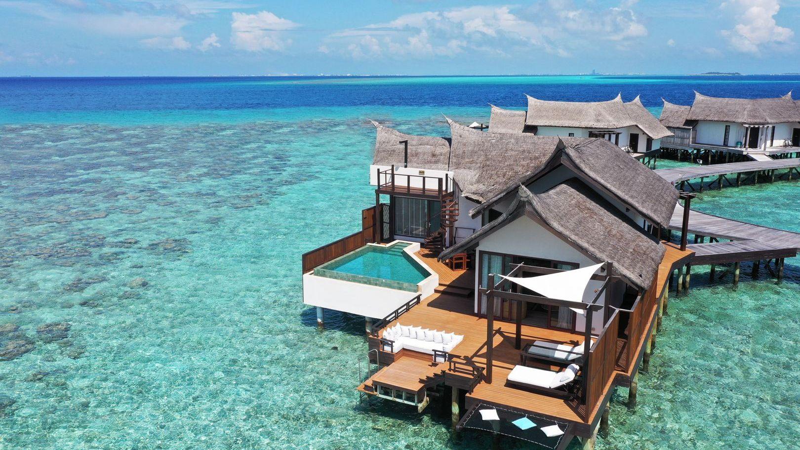 Ocean Pool Suite