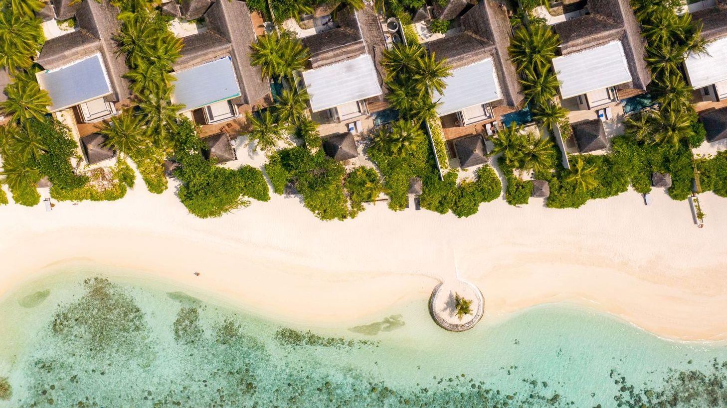 Earth Pool RESERVE 2BR at OZEN RESERVE BOLIFUSHI, view 4