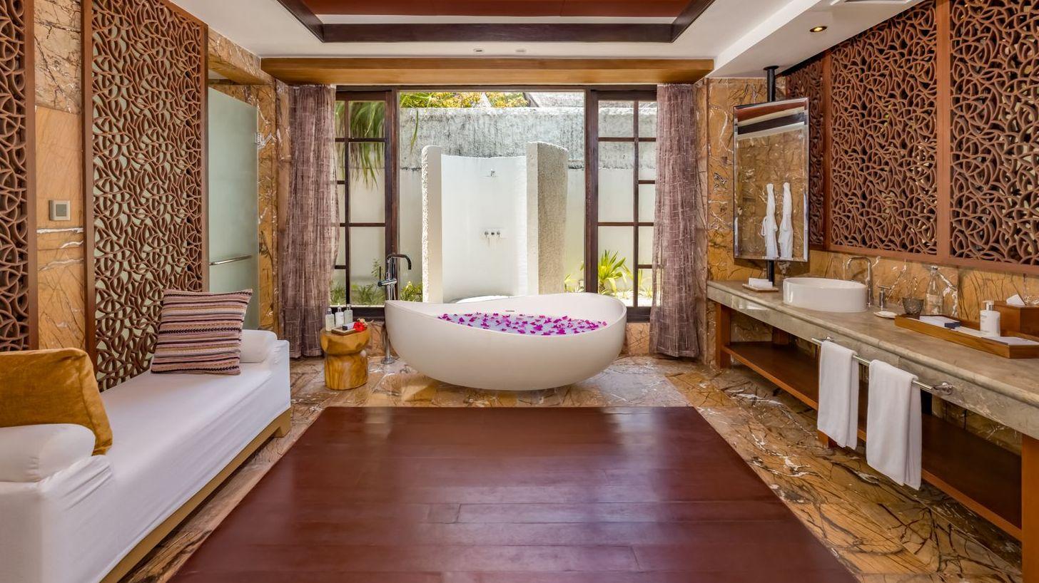 Earth Pool RESERVE 3BR at OZEN RESERVE BOLIFUSHI, view 5