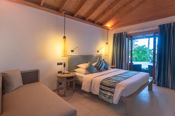 Beach Villa at Vilamendhoo Island Resort & Spa, view 3