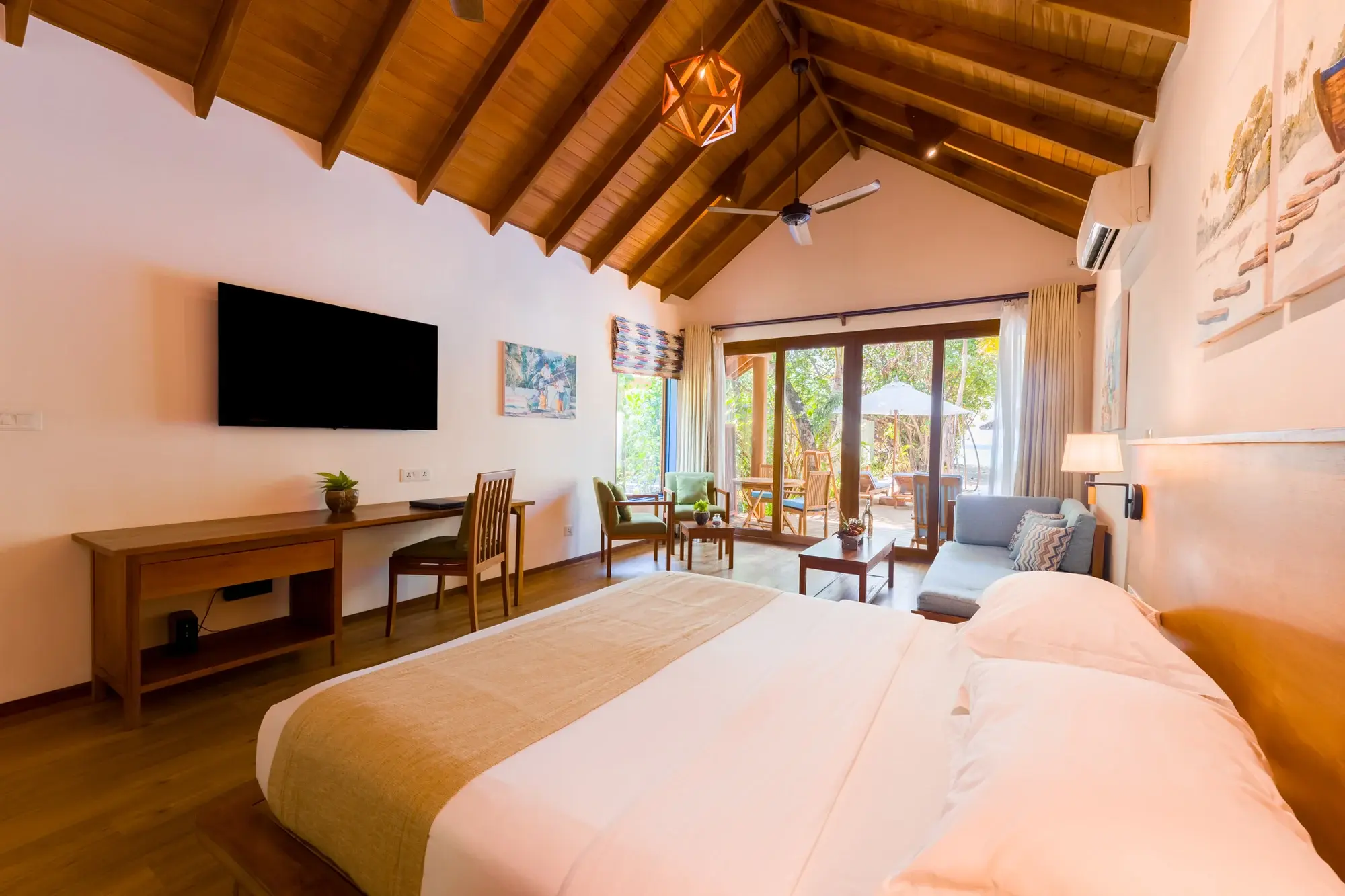 Deluxe Beach Pool Villa at Reethi Faru Resort, view 4