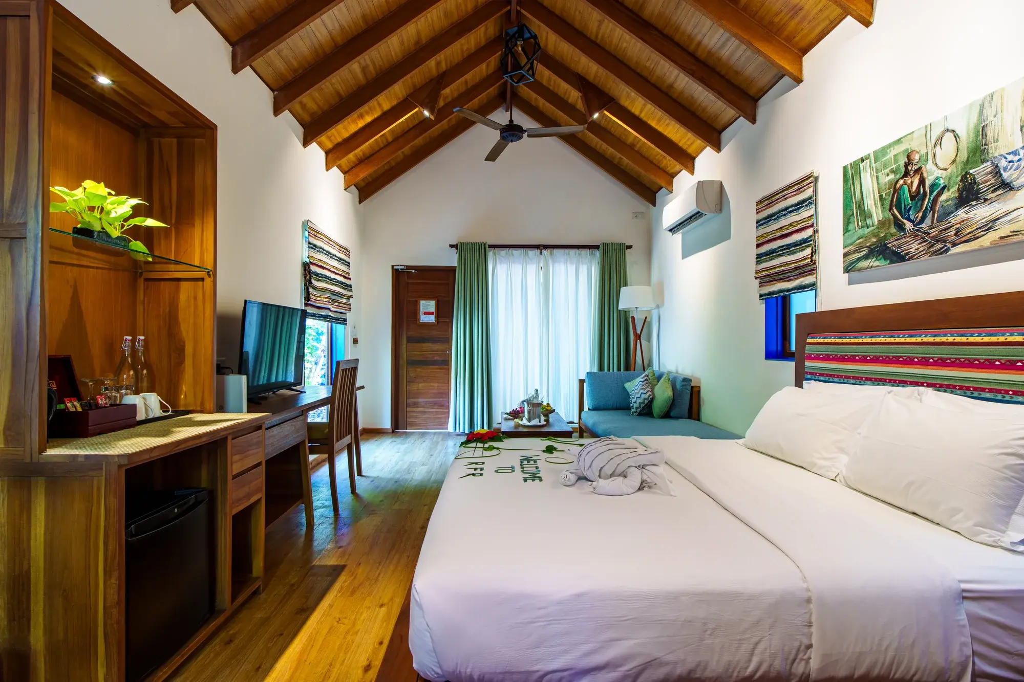 Garden Villa at Reethi Faru Resort, view 1