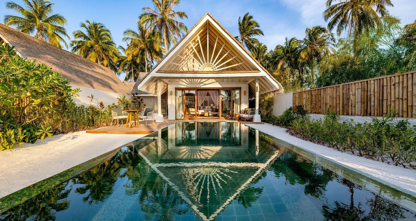 Beach Pool Villa at RAH GILI, view 4