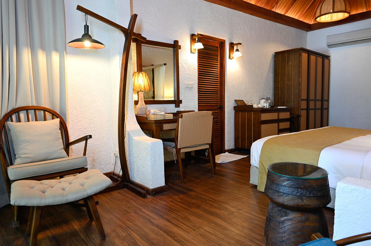 Beach Bungalow at Makunudu Island, view 1