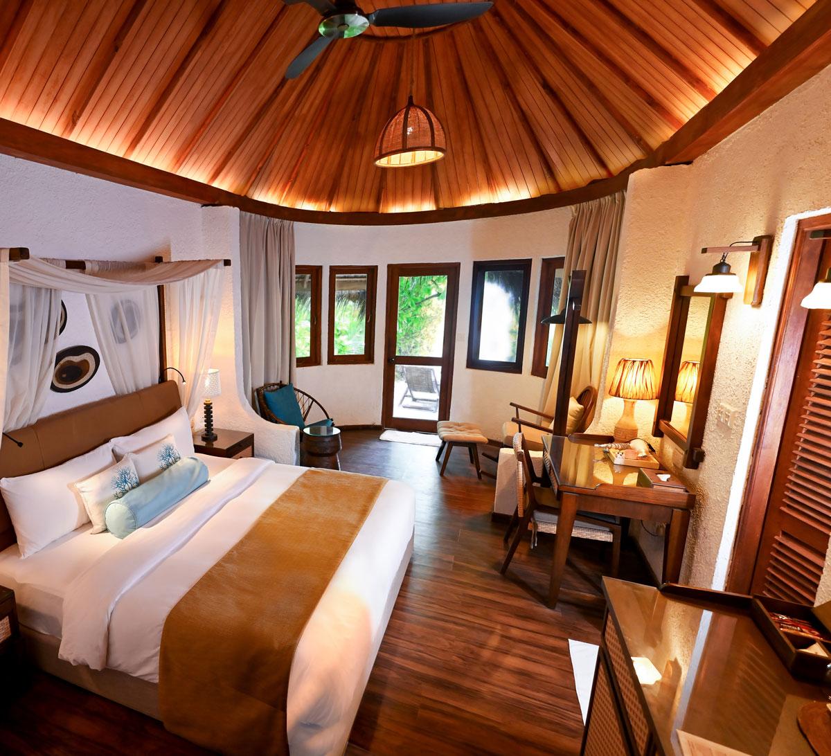 Beach Bungalow at Makunudu Island, view 2