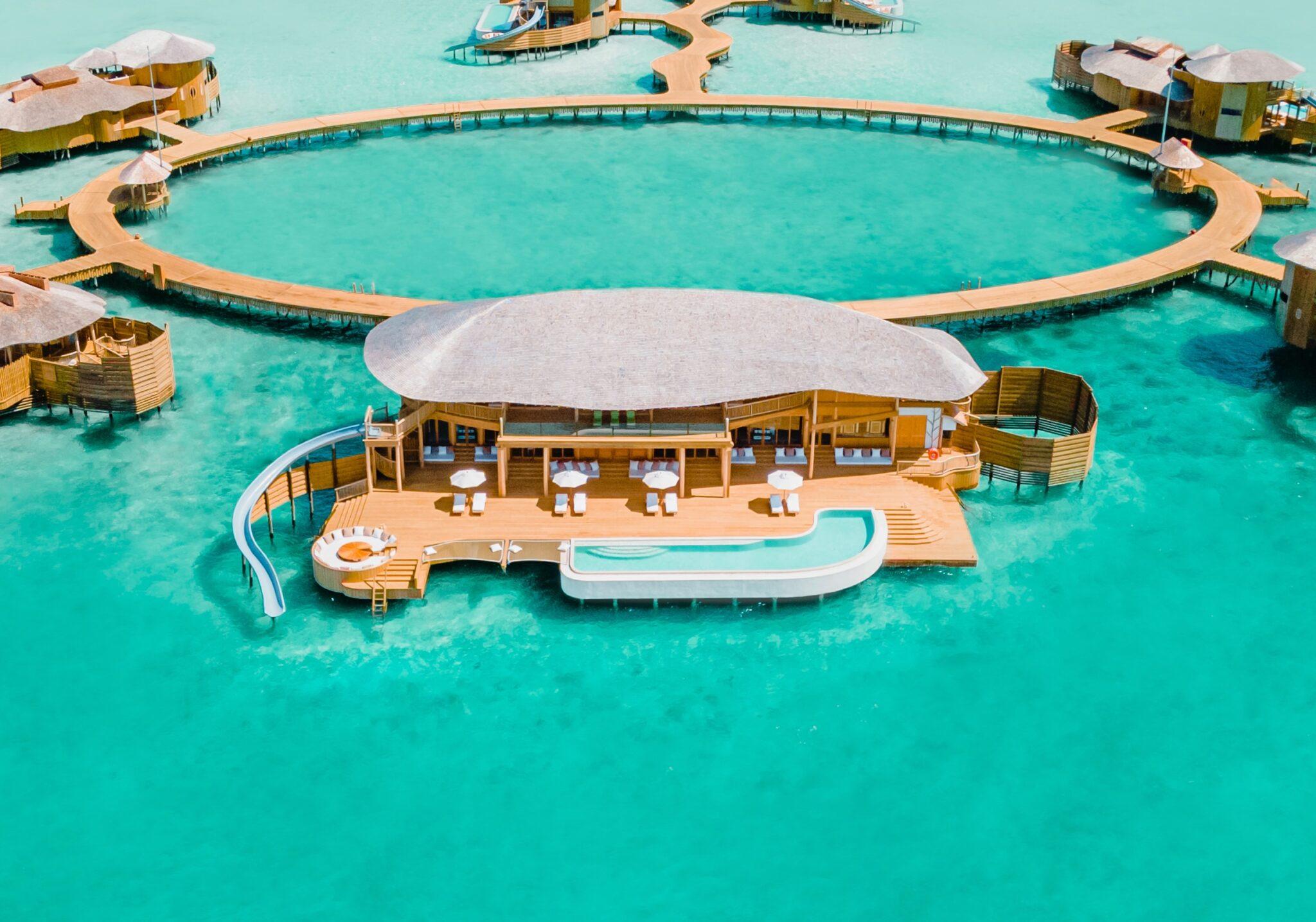 4 Bedroom Sunset Water Reserve with Slide