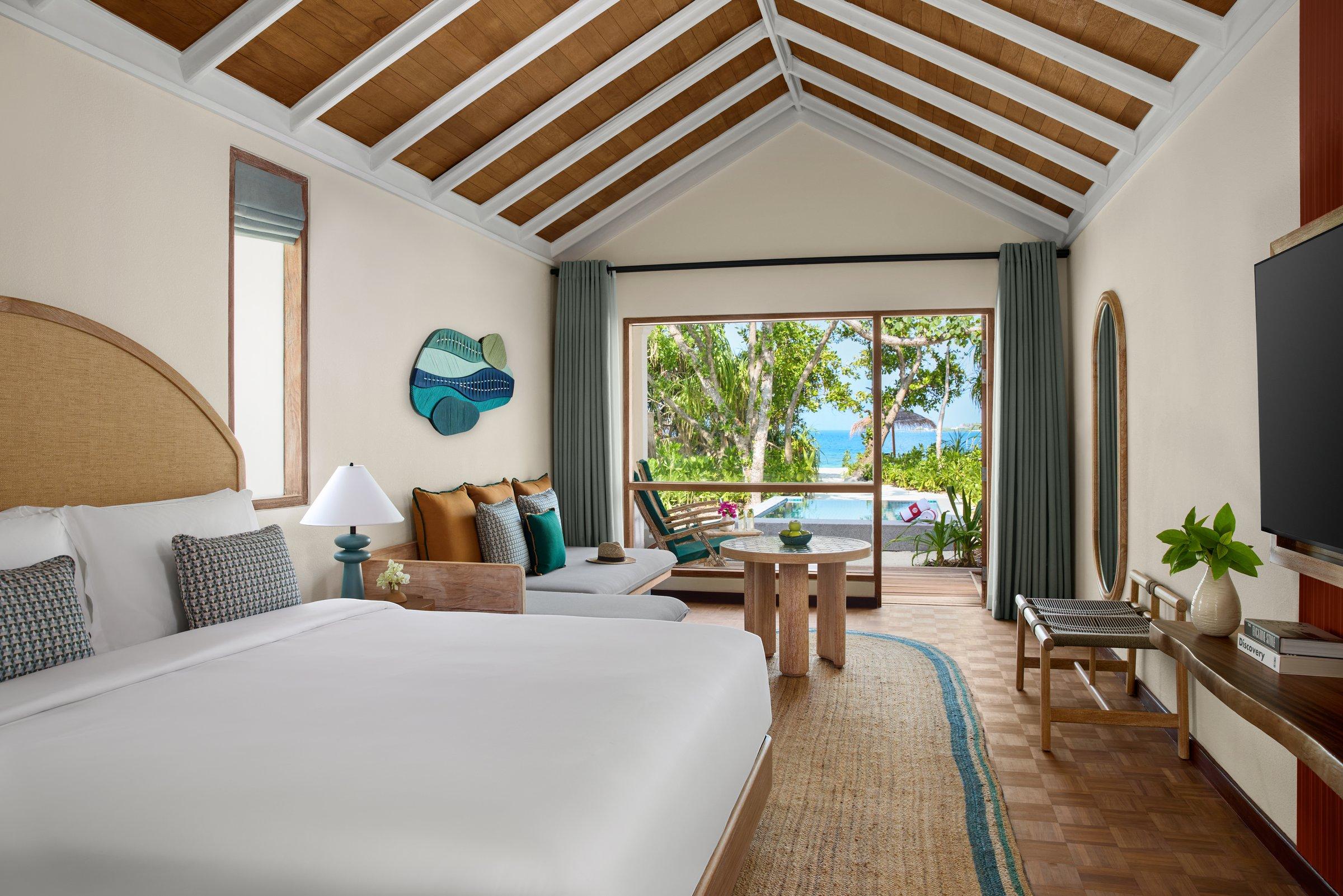 Deluxe Sunset Villa with Pool at NH Collection Maldives Reethi Resort