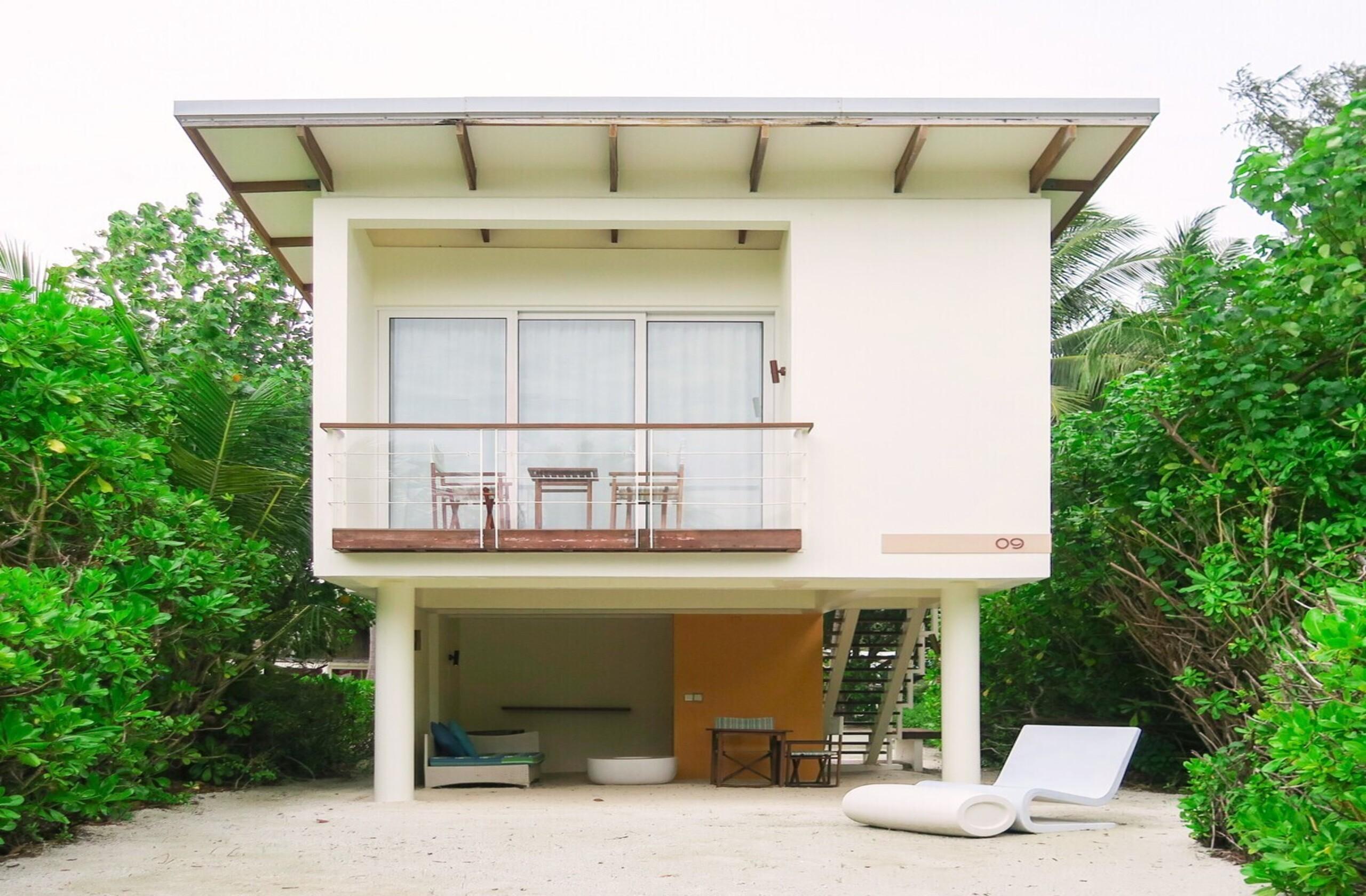 1 Bedroom Beach House Garden View