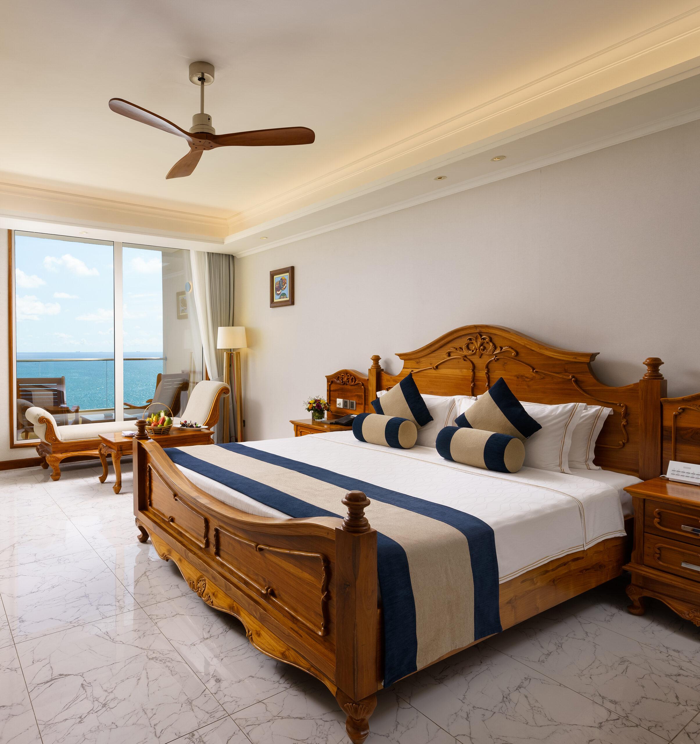 Premier Room at Araliya Beach Resort & Spa Unawatuna, view 4