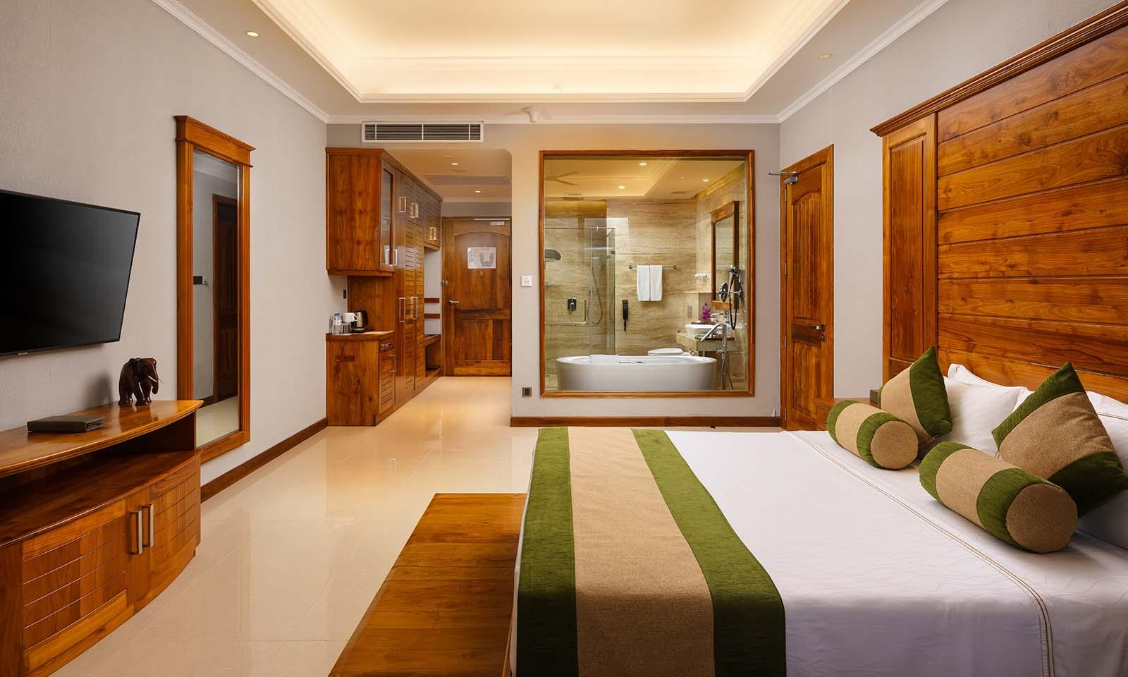 One or Two Bedroom Apartments at Araliya Beach Resort & Spa Unawatuna, view 1