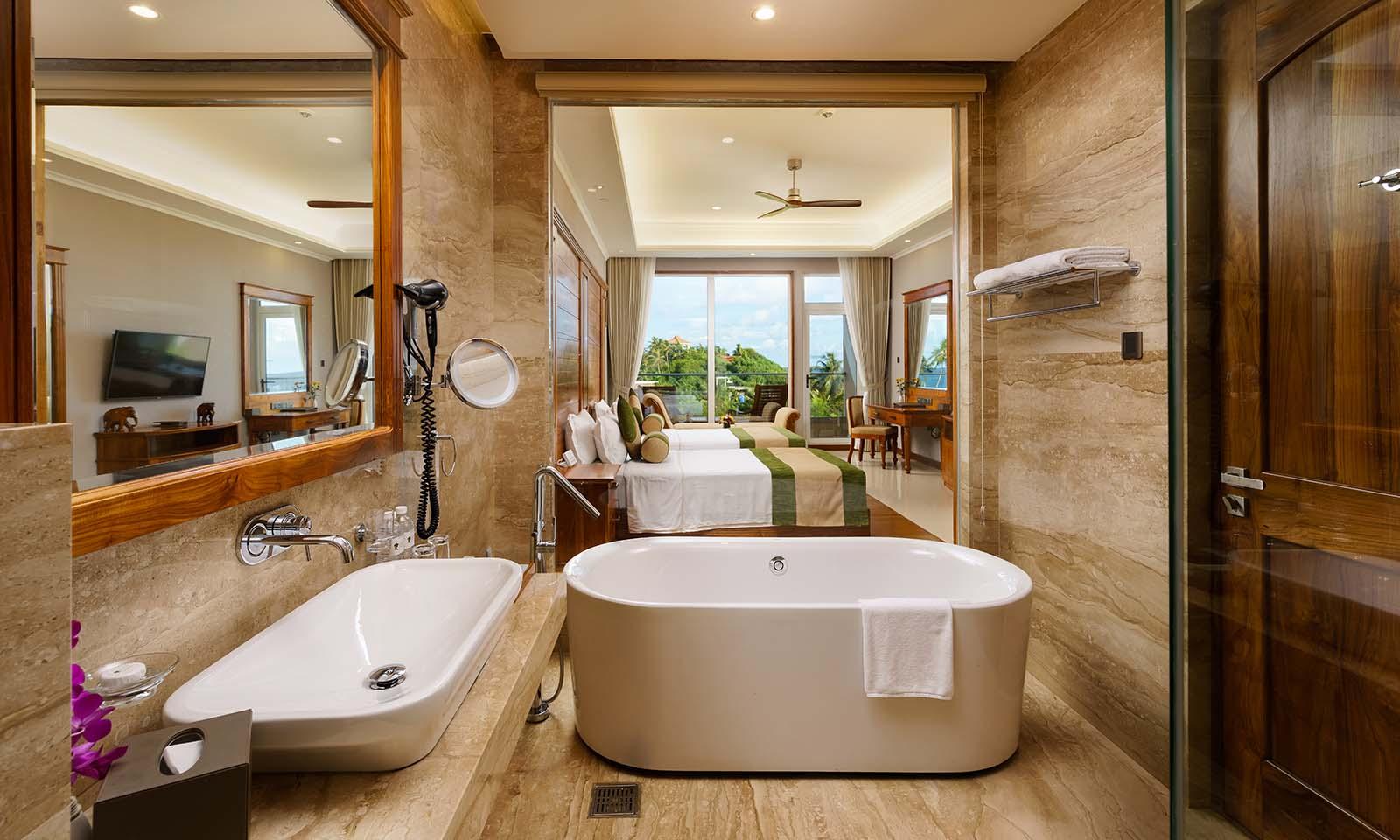 One or Two Bedroom Apartments at Araliya Beach Resort & Spa Unawatuna, view 2
