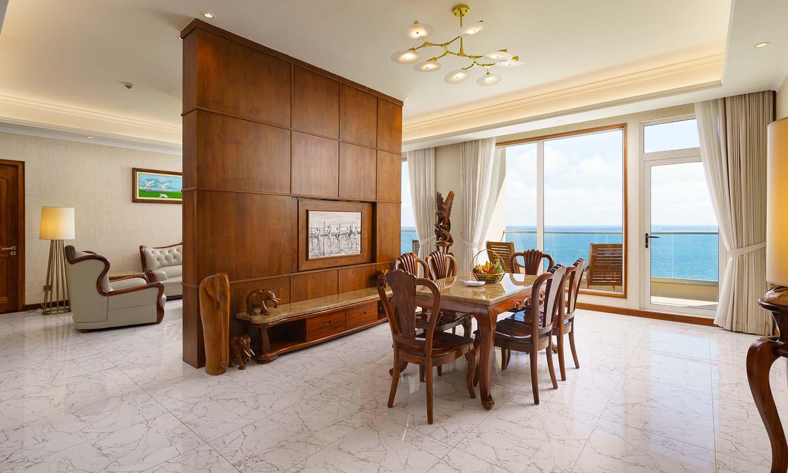 Royal Suite at Araliya Beach Resort & Spa Unawatuna, view 5