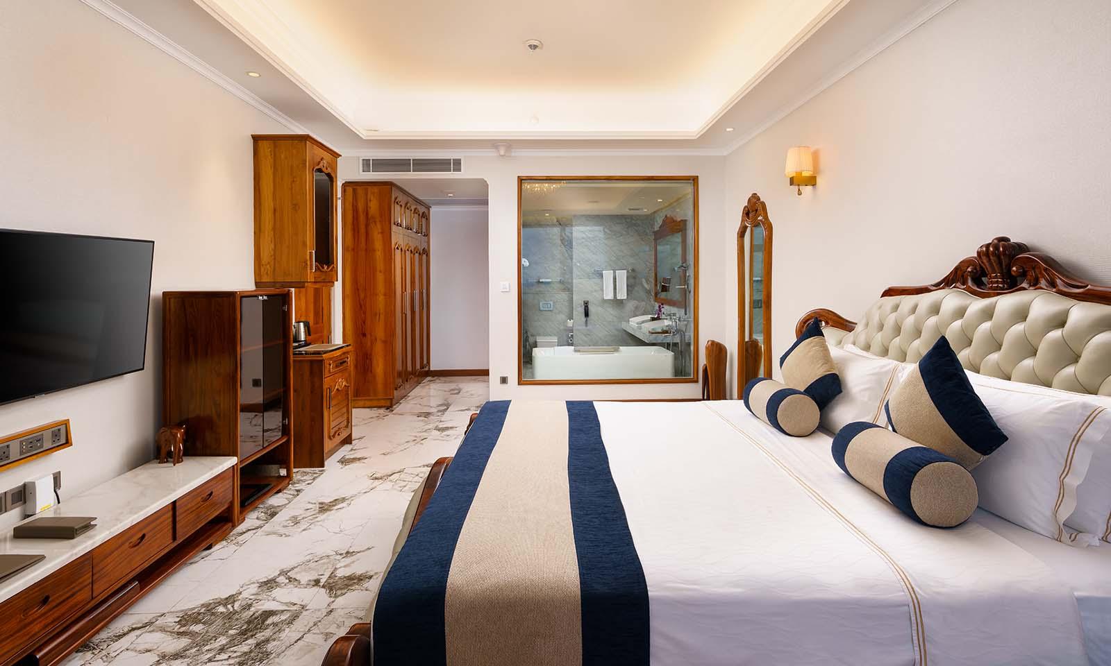 Presidential Suite at Araliya Beach Resort & Spa Unawatuna, view 2