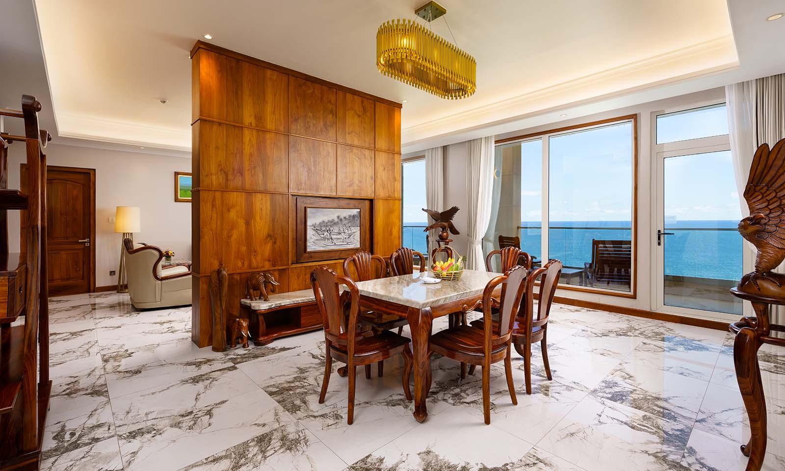 Presidential Suite at Araliya Beach Resort & Spa Unawatuna, view 3