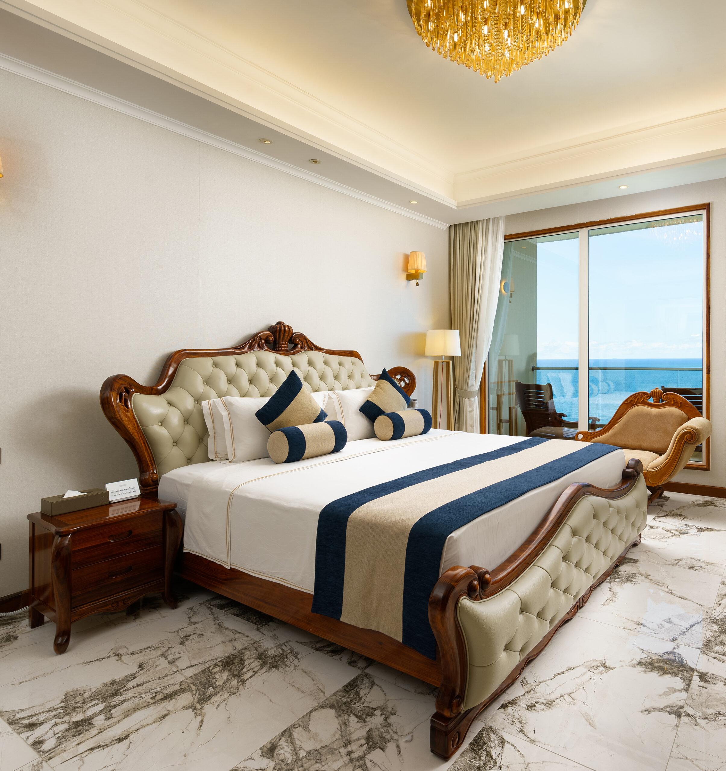 Presidential Suite at Araliya Beach Resort & Spa Unawatuna, view 6