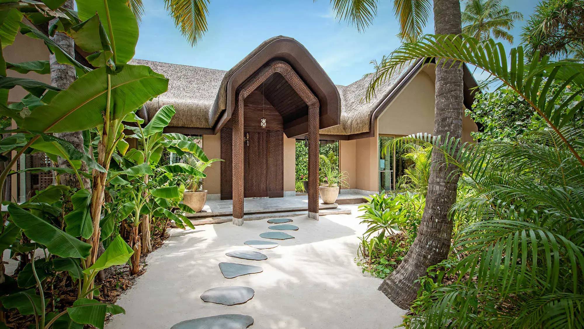 Three-Bedroom Wellbeing Beach Pool Residence at JOALI BEING, view 1