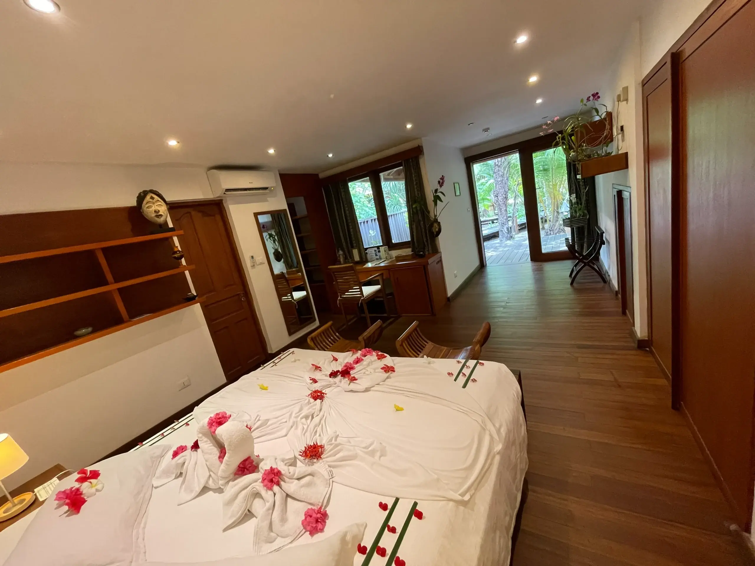 Club Room