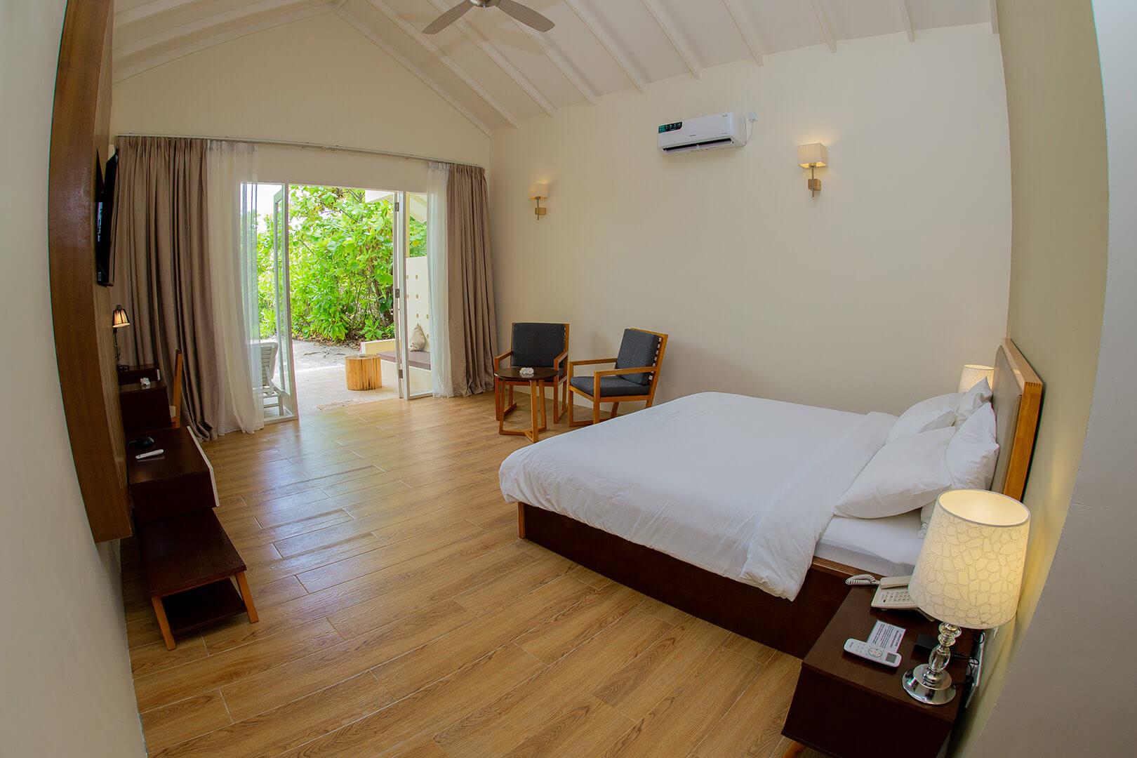 Deluxe Beach Bungalow at Hondaafushi Island Resort, view 1